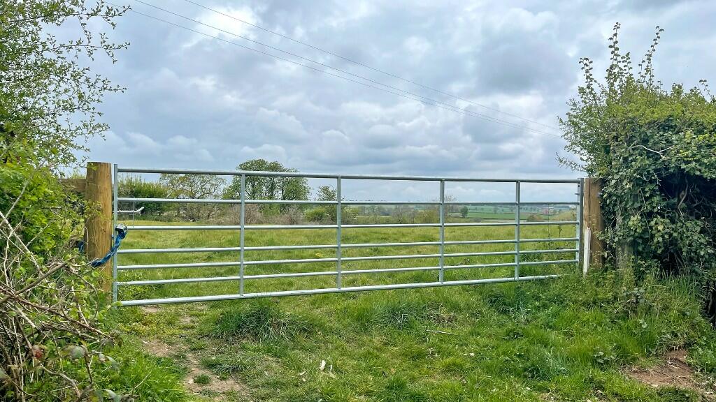 Gate to the east