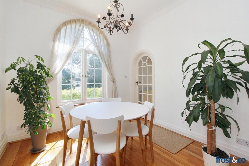 Breakfast Room