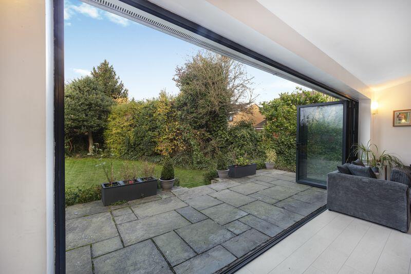 Bi-Folds onto Patio Area