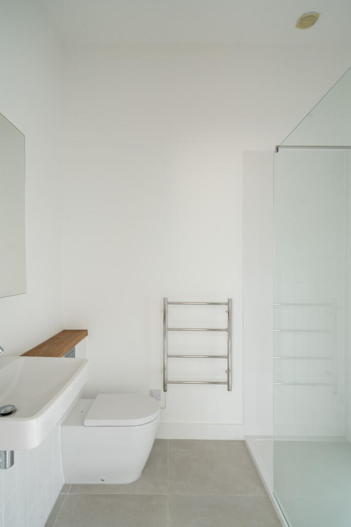 241105 - H05-THORNBOROUGH-PARK-74.jpg