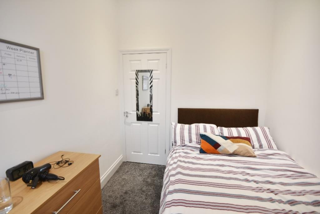 29 Grantham Road5