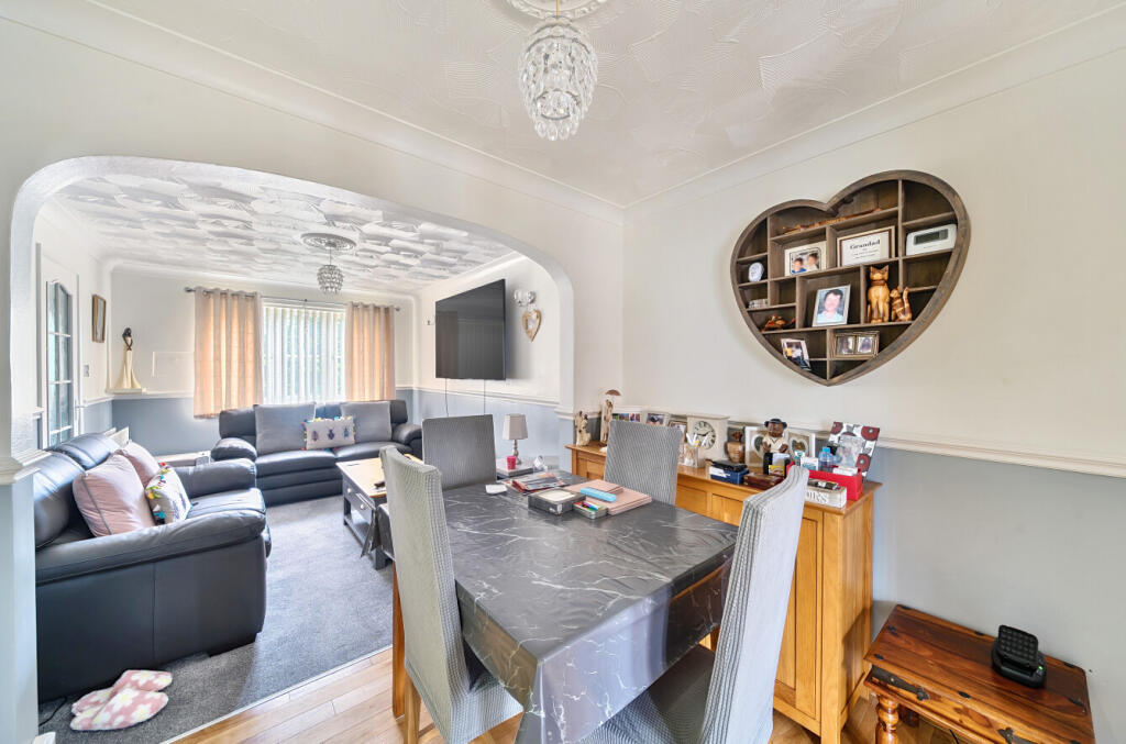 1315969-9-685d549...