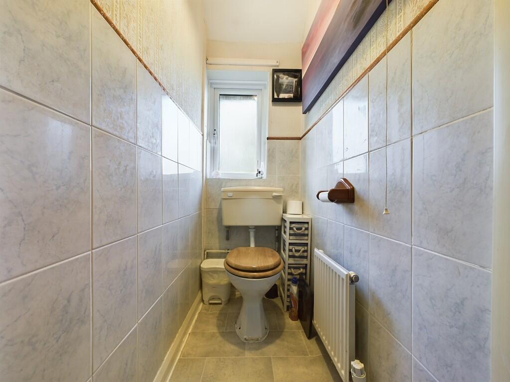 CAM04273G0-PR0074...