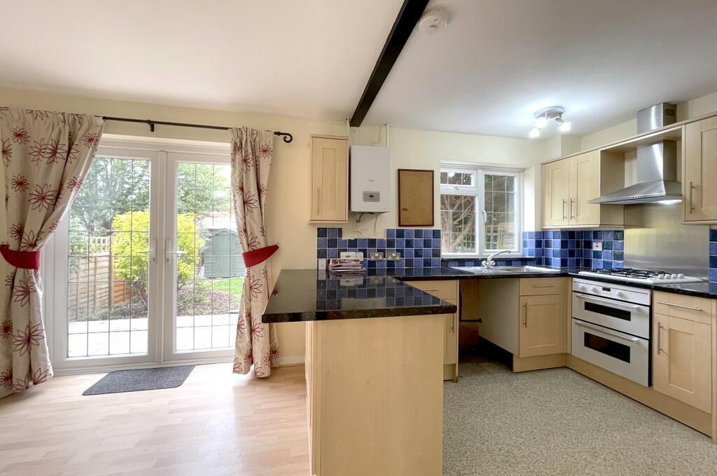 kitchen dining ro...