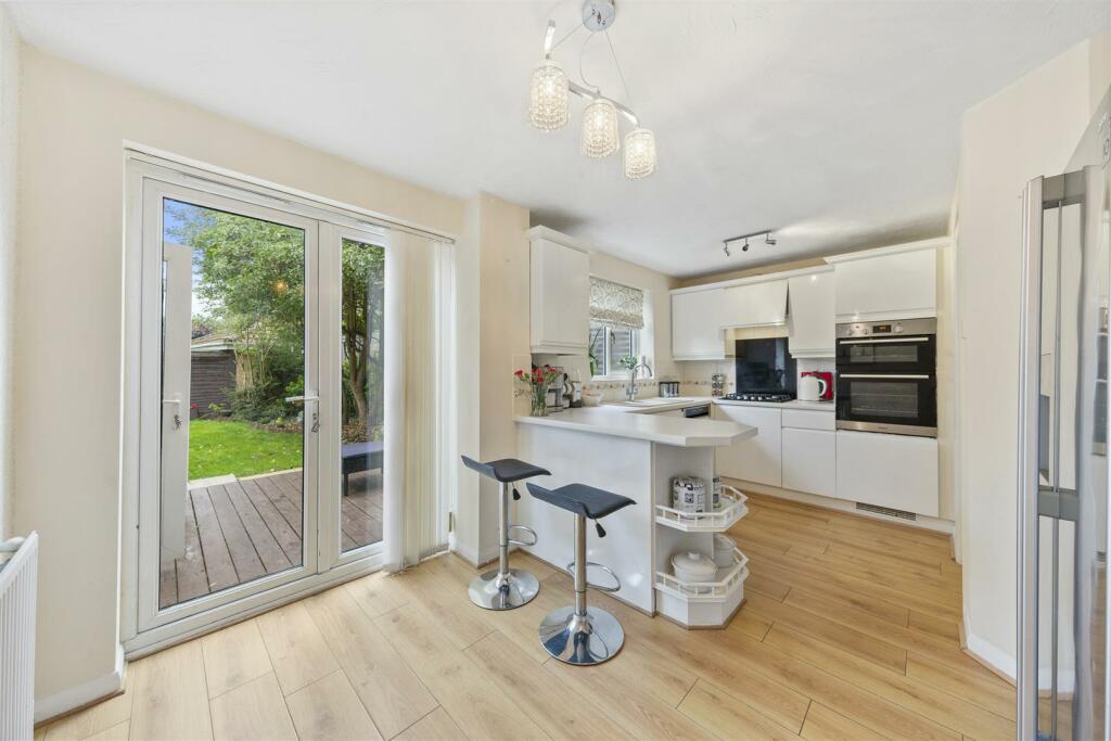Kitchen/Breakfast Room