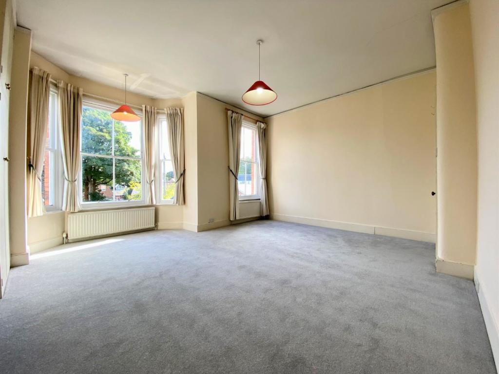 Bedroom 1 Aspect 2