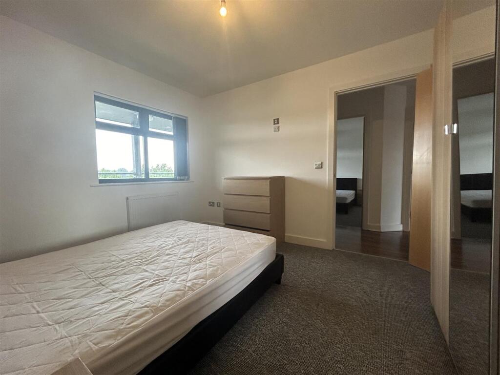 1st Bedroom.jpeg