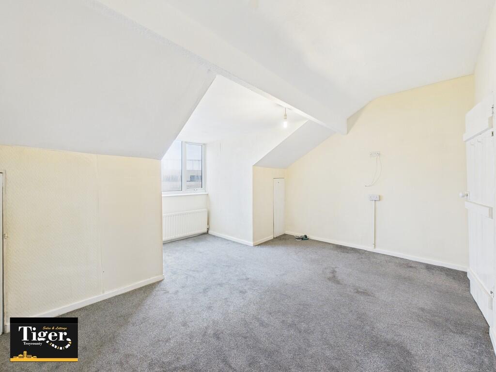 CAM03440G0-PR0493...