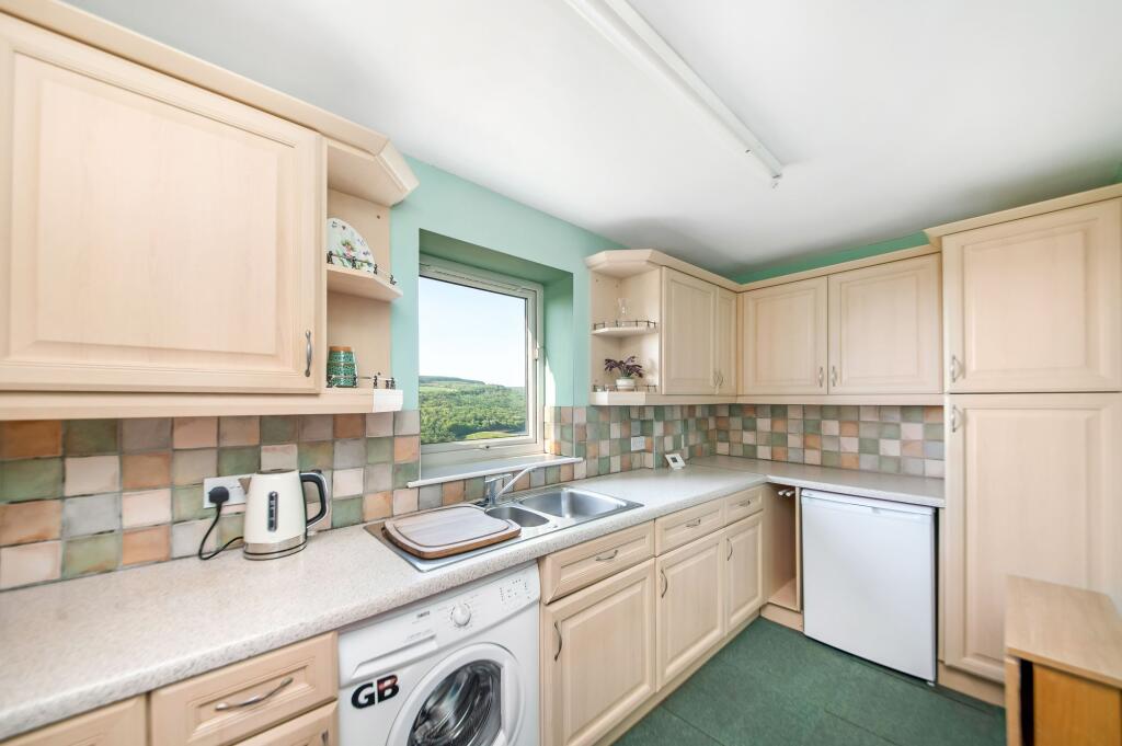 NOOK COTTAGE KITCHEN