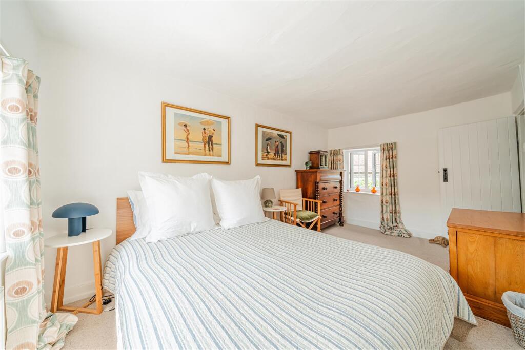 #111 - 2 Southgate-25.jpg