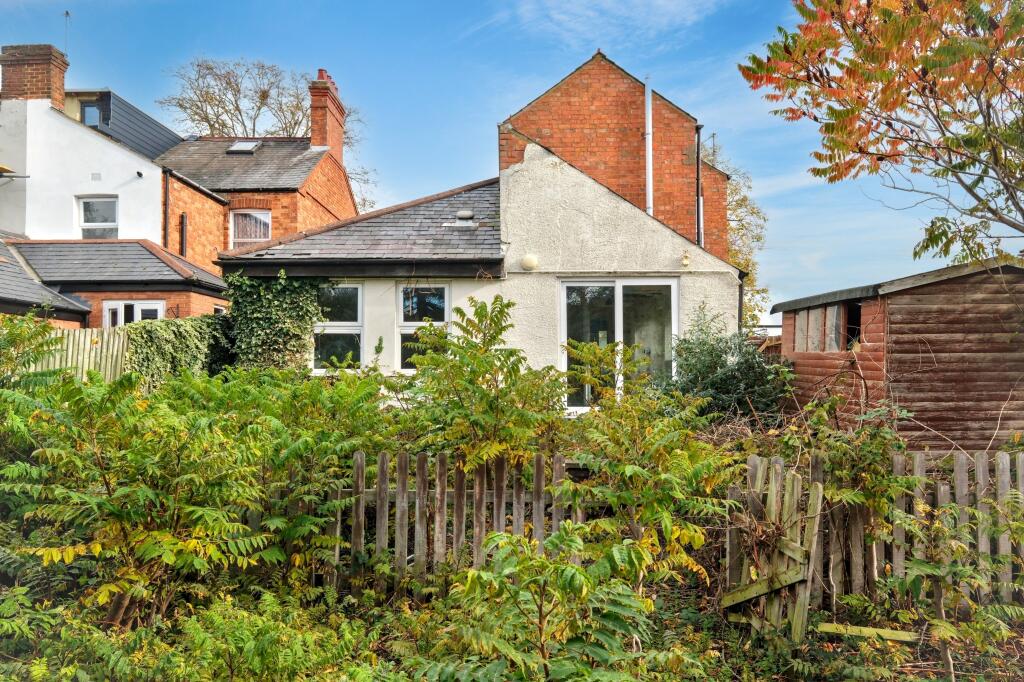 52 Westfield Road, Bletchley, MK2 2RB