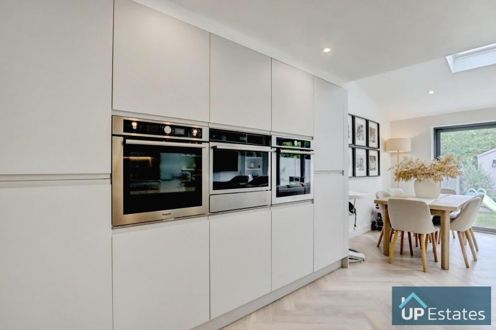 Living Kitchen Diner