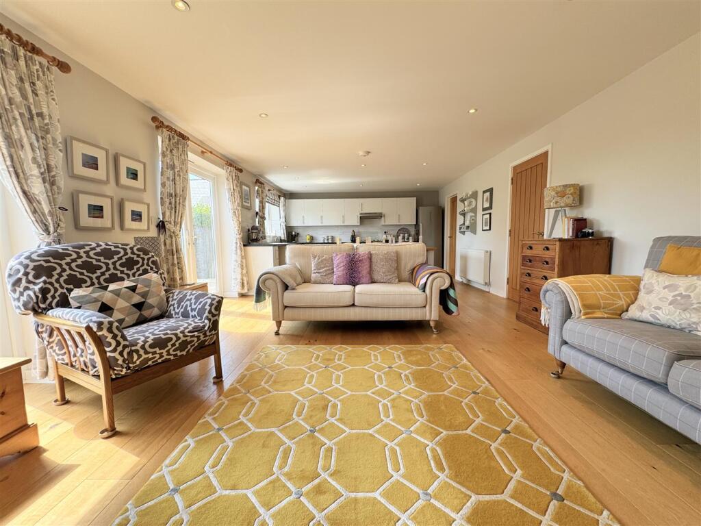 Lounge Area