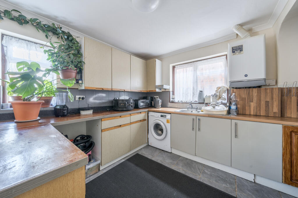 1312911-21-685abe...