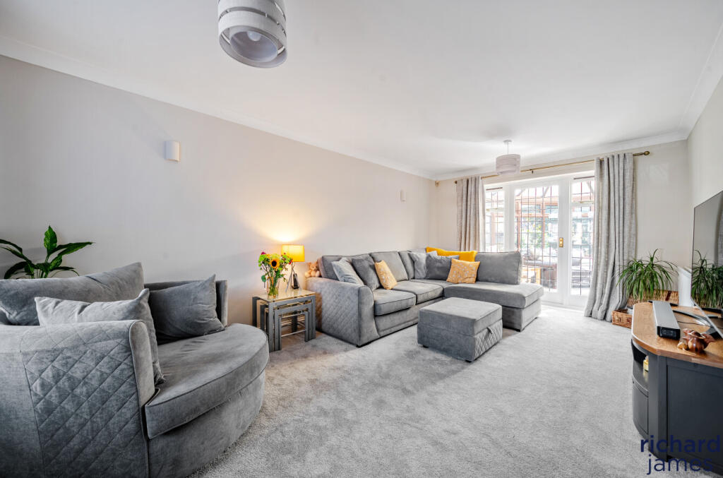 e0bd501916834cd98be68d2051a2224e