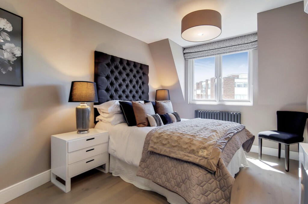 Screenshot 2025-1...