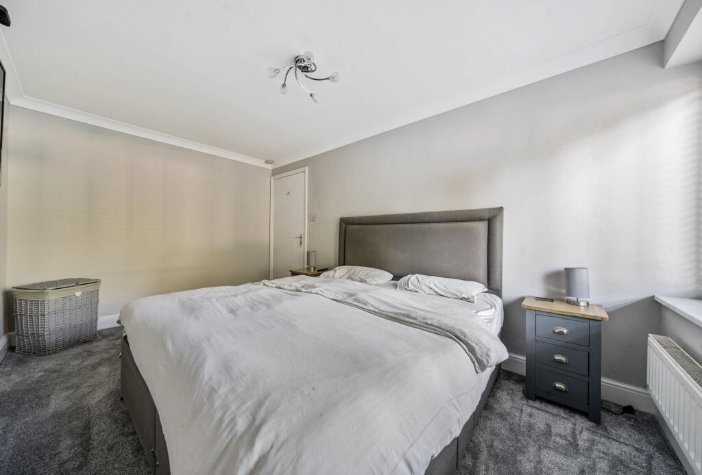 1361914-11-68e3ef...