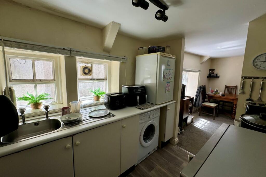 Flat 1