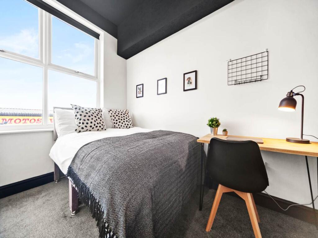 264StanningleyRoad-3