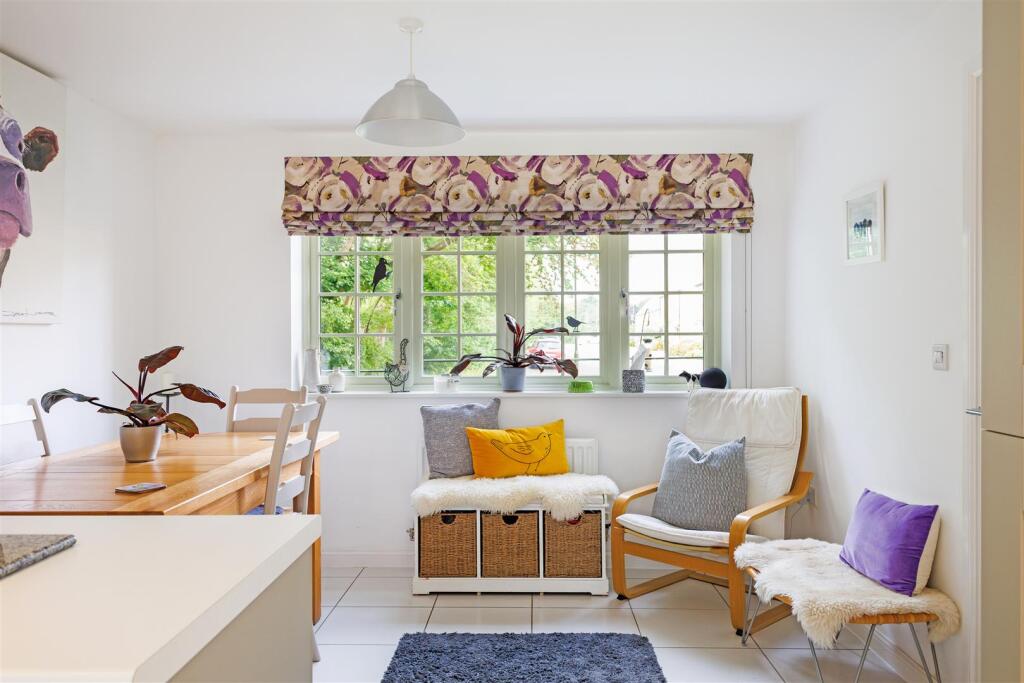 92548_21 June Lewis Way (14).jpg