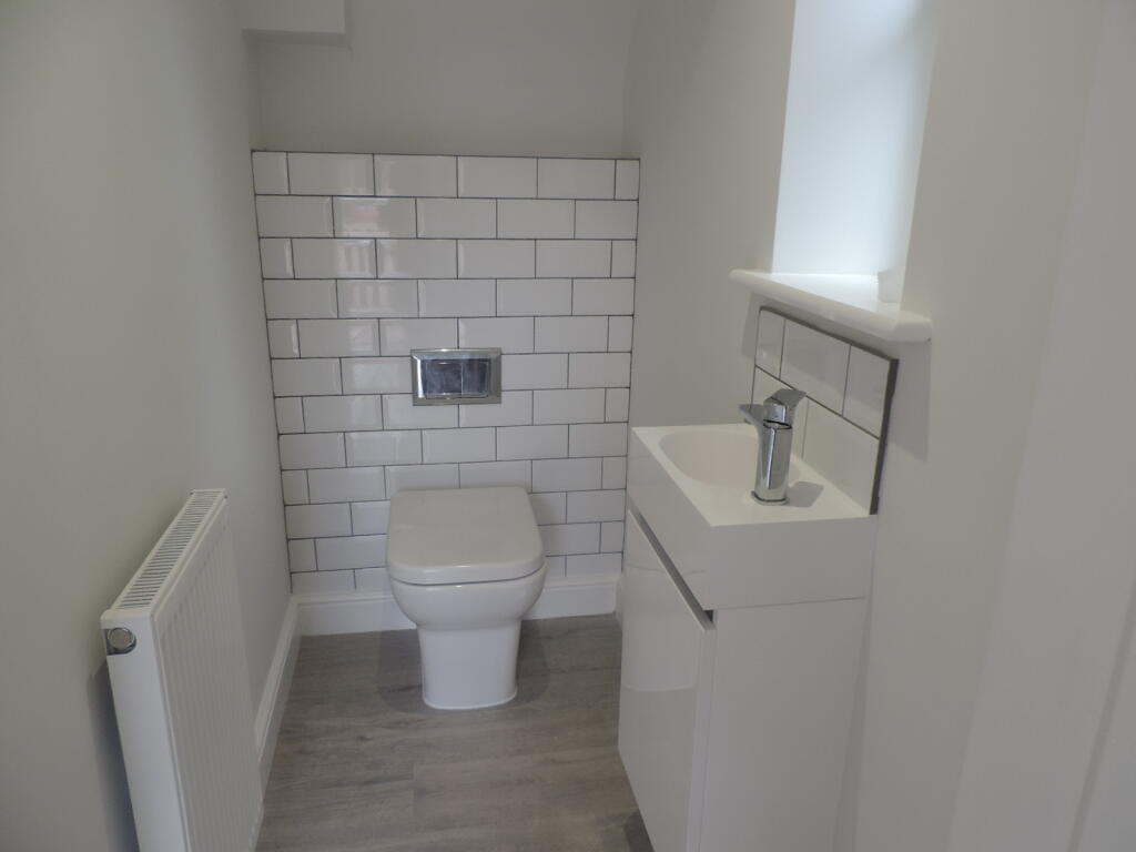 w/c cloakroom