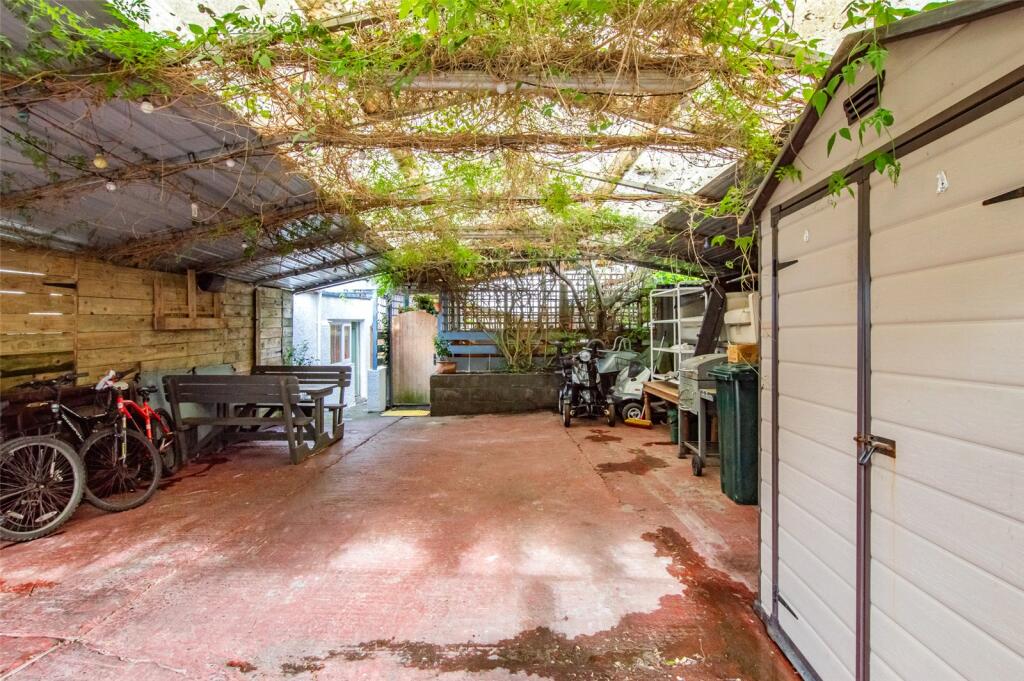 Car Port