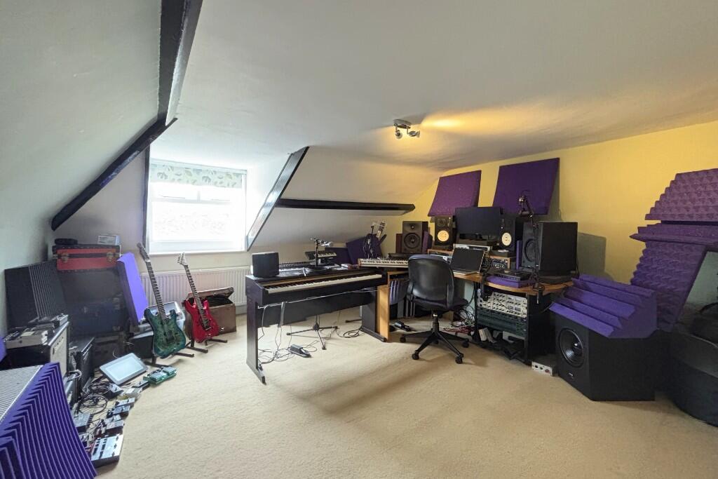 Bedroom 4