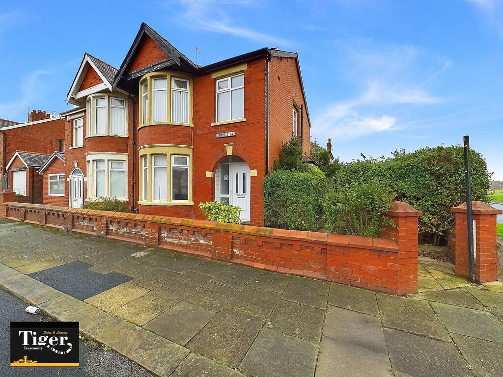 CAM02176G0-PR0389...