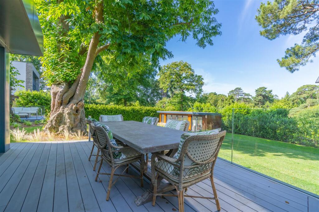 Outside Dining