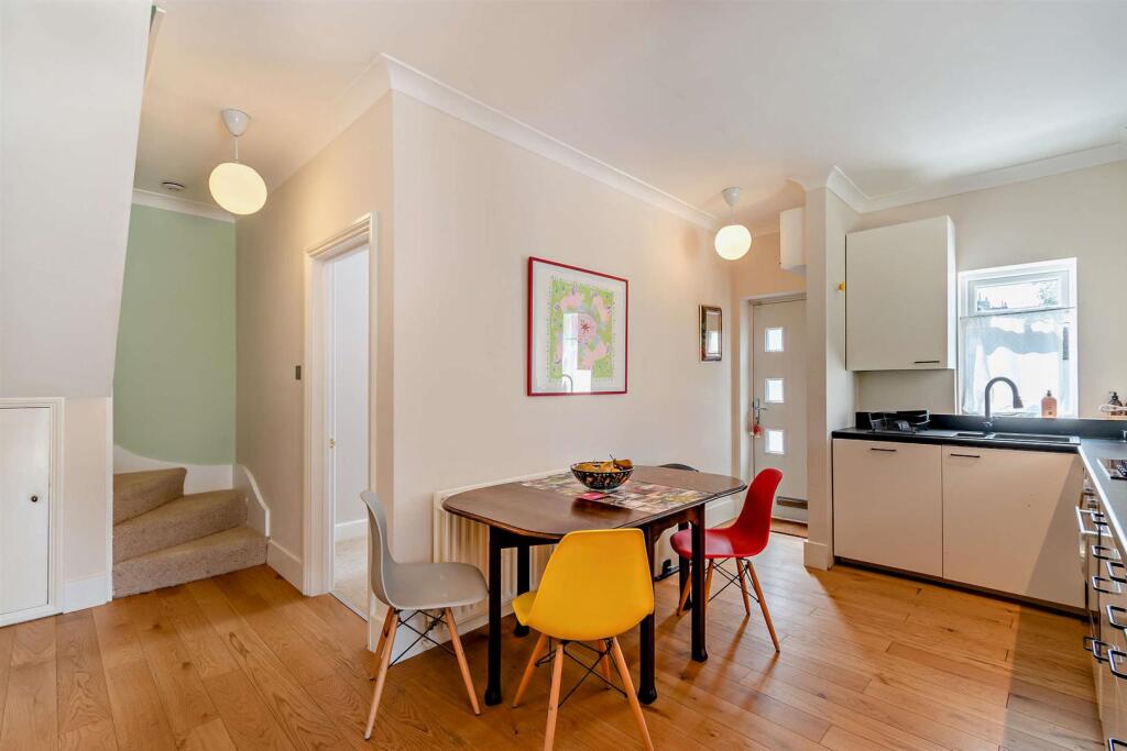 8648690-interior05-800.jpg