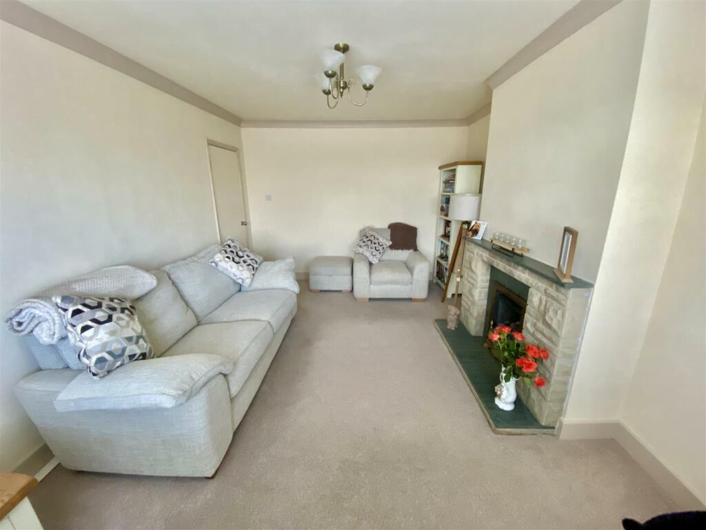 Bramleys Estate Agents - St Barnabas - Liversedge 