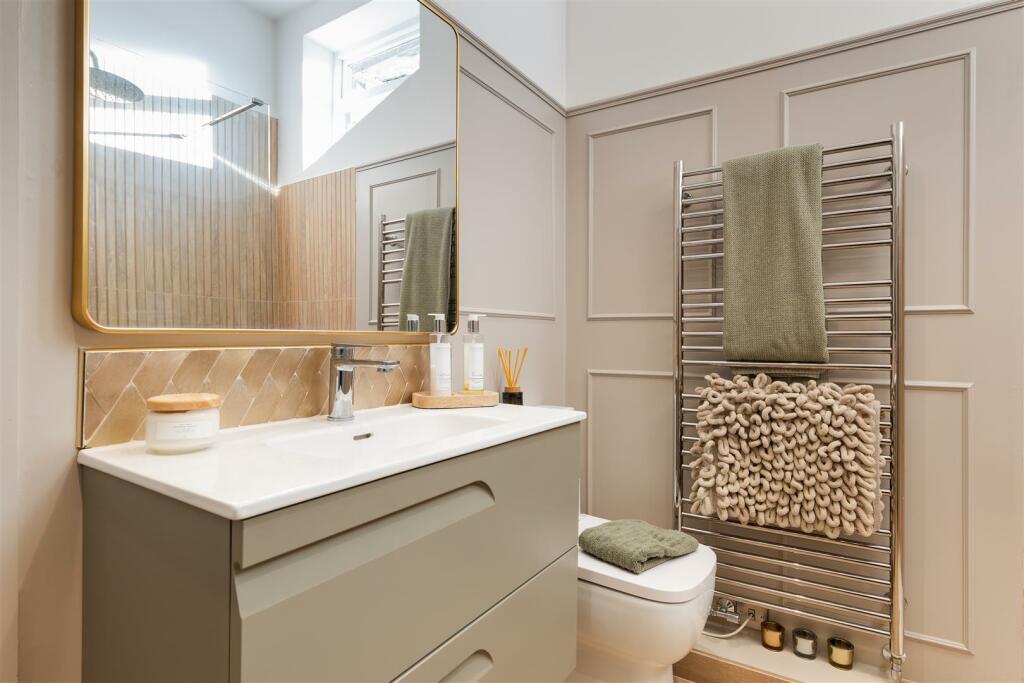 bathrooms-2.jpg