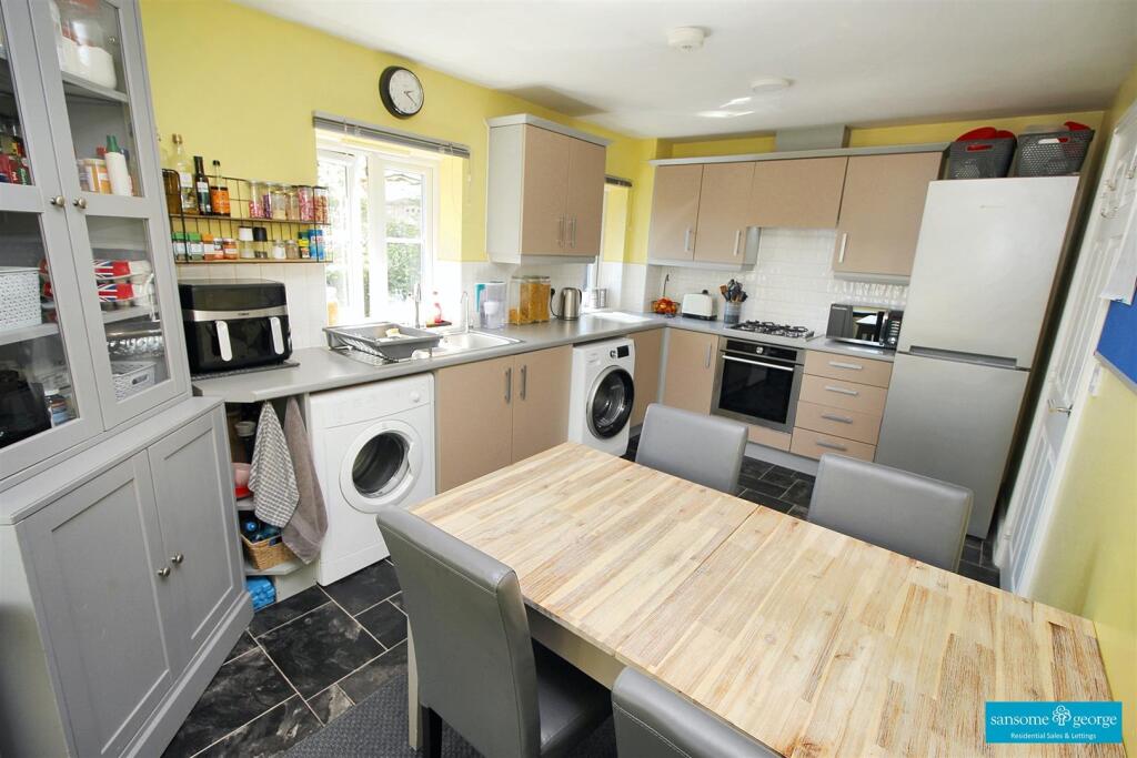 Kitchen Diner