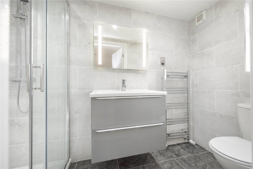 Ensuite