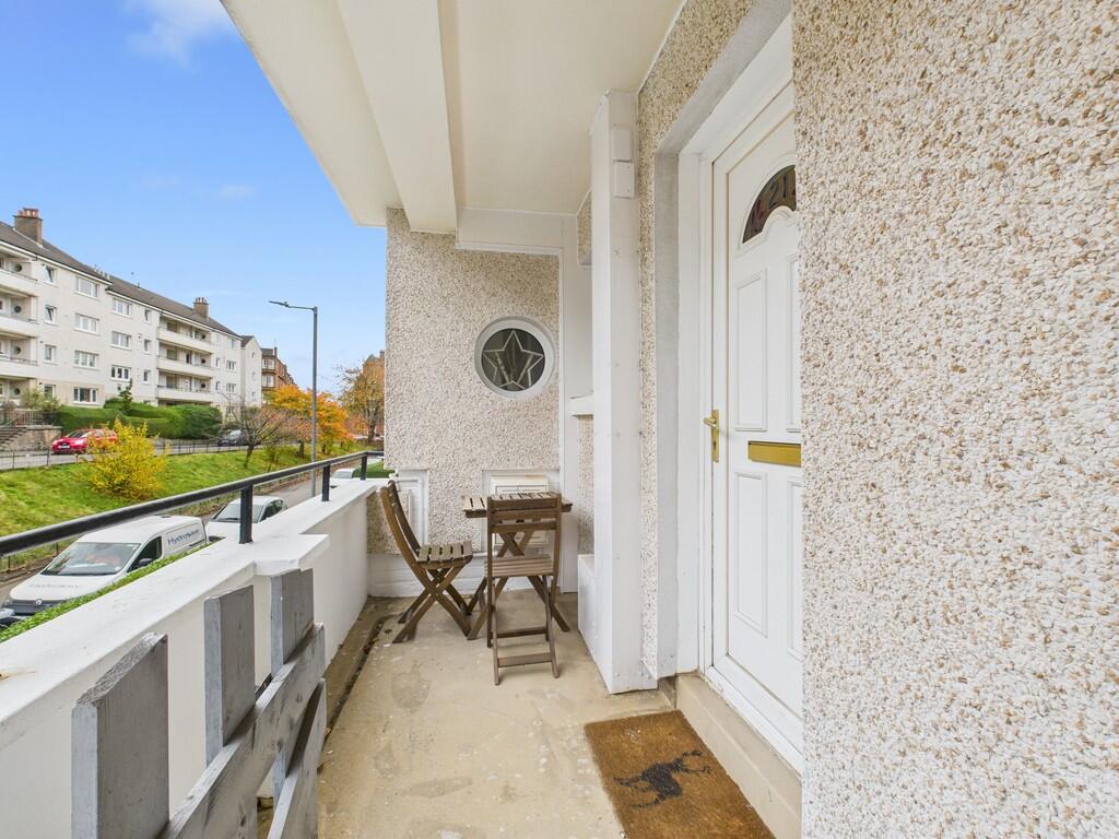 CAM05526G0-PR0054...