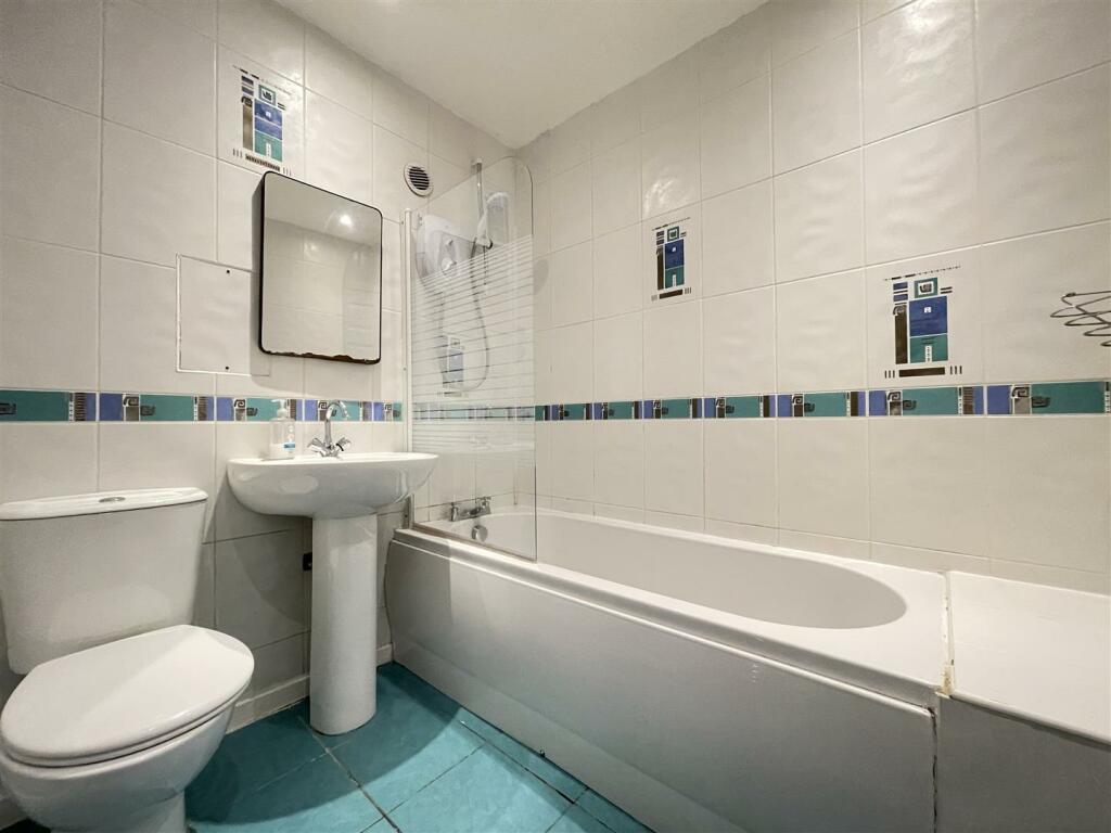 Bath.JPEG
