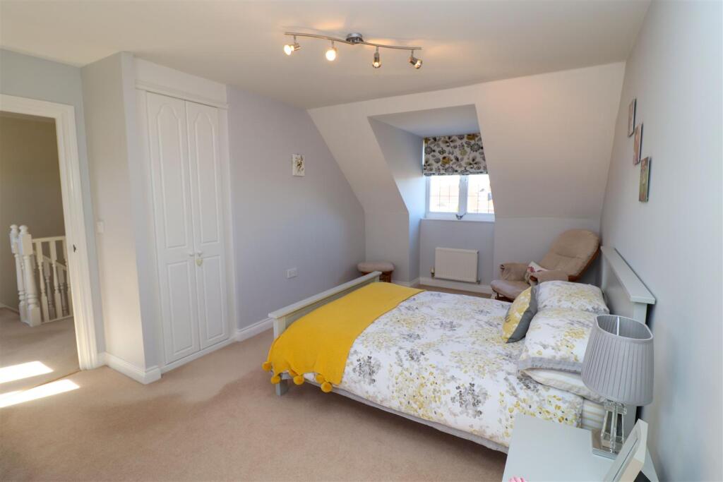 Bedroom 4 (Second Floor)