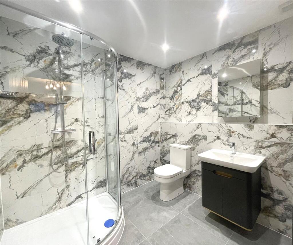 En-Suite.JPG