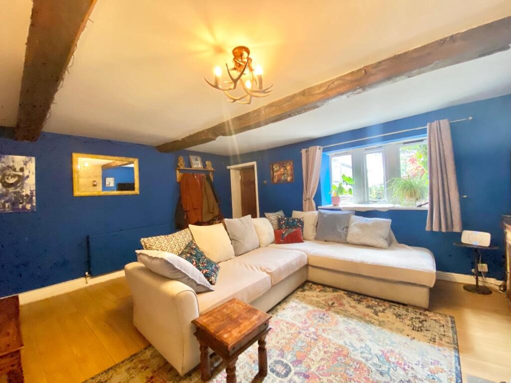 LOUNGE WITH INGLENOOK