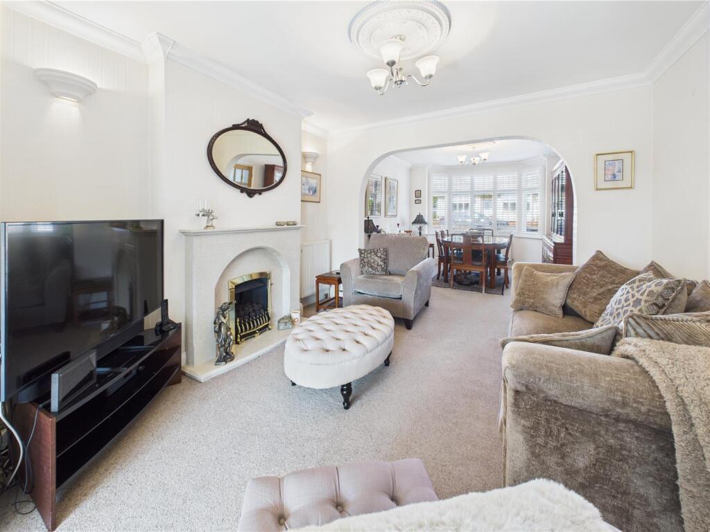 SEPARATE BUT ADJOINING LOUNGE AND DINING ROOM