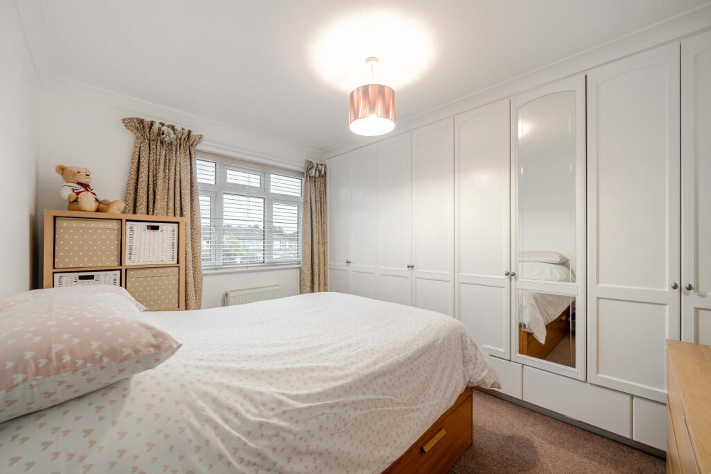 1369149-10-68eff0...