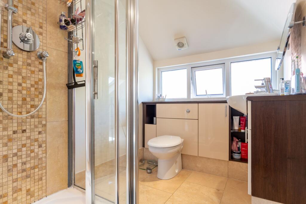 FOUR DOUBLE BEDROOMS PLUS OFFICE AND TWO BATHROOMS
