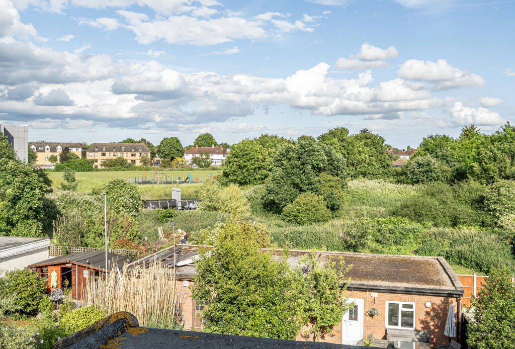 1299454-20-683749...