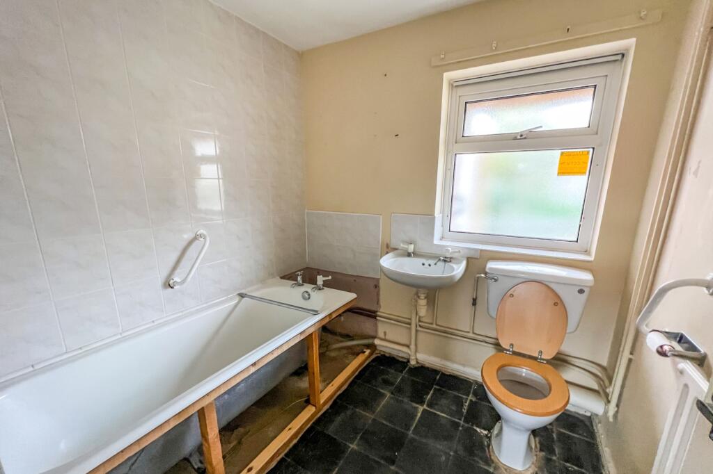 80 Lime Kiln, Royal Wootton Bassett, Swindon, Wiltshire, SN4 7HG