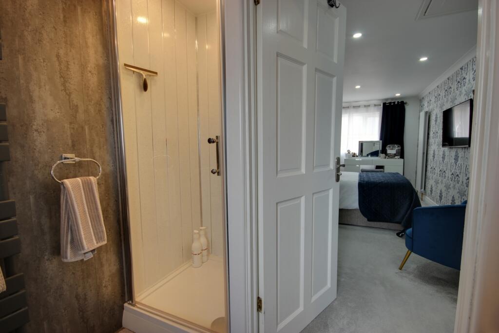1 Bed 1 ensuite B