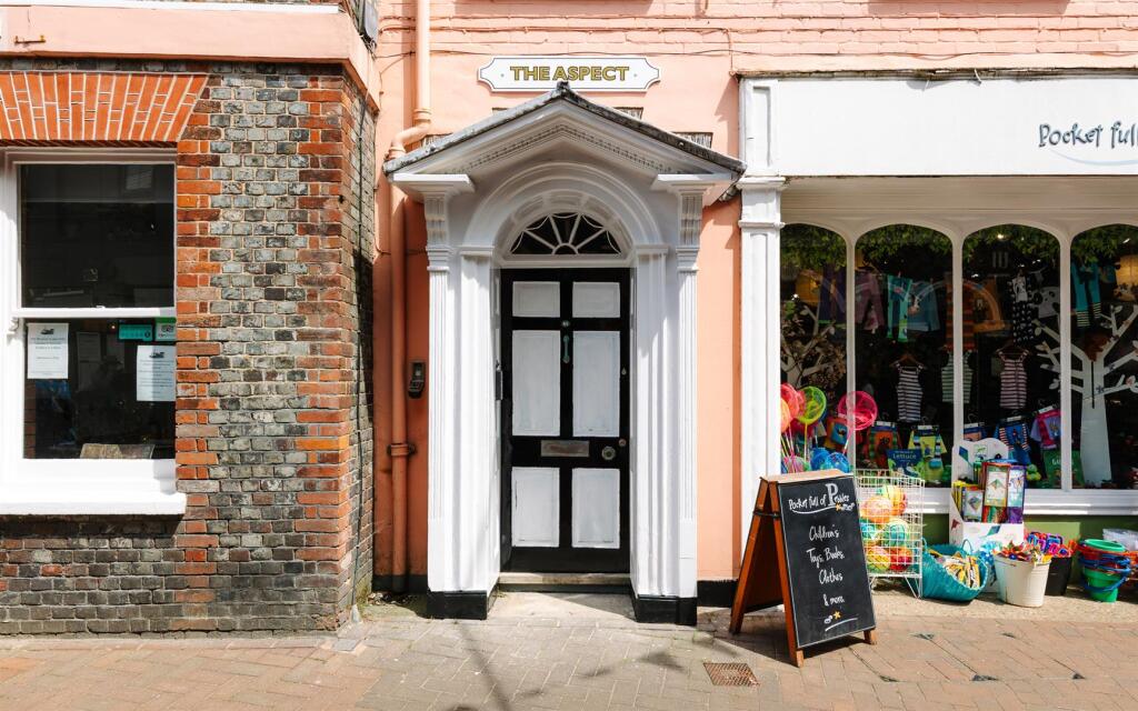 High Street Access