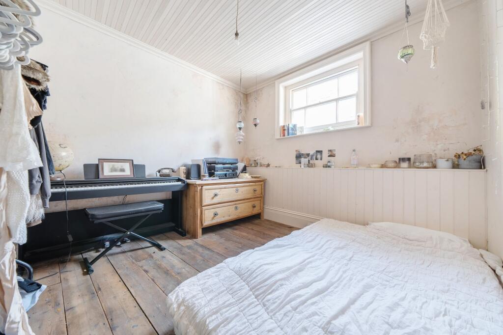 Bedroom Three (1)