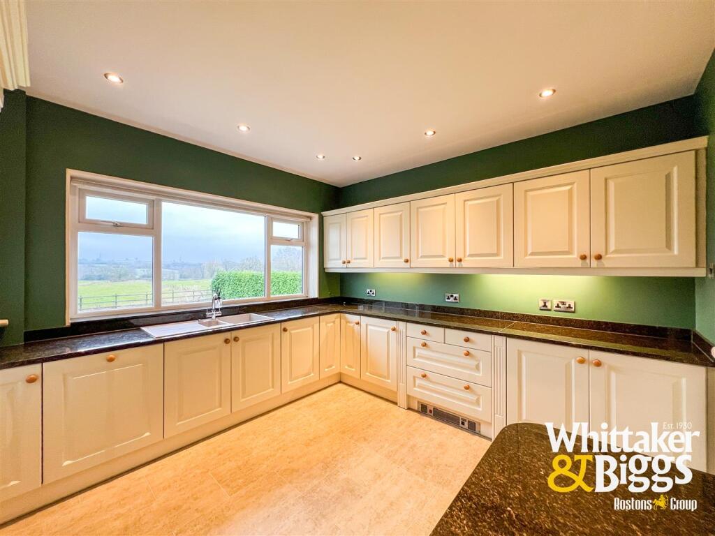 Breakfast Kitchen