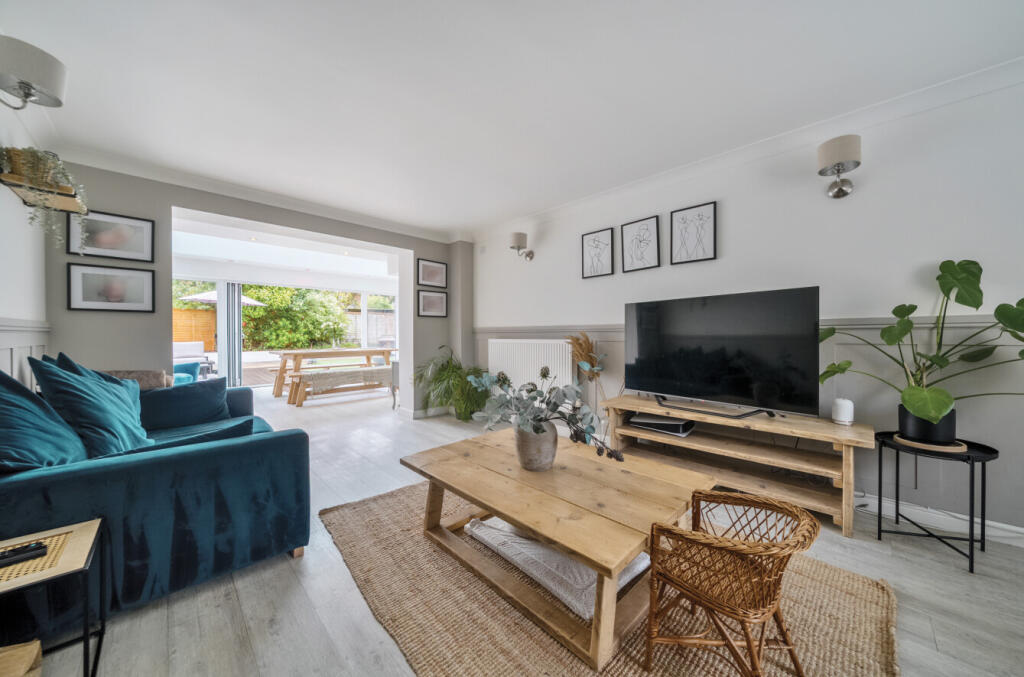 1303249-7-6841626...