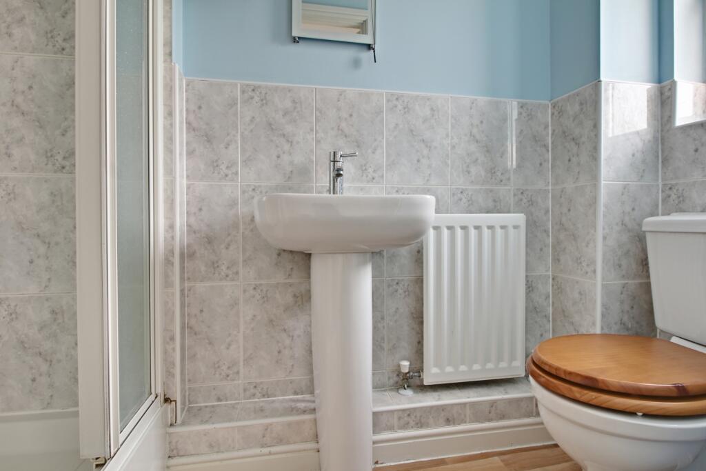 bh78awqa2_359853_560198827422219200